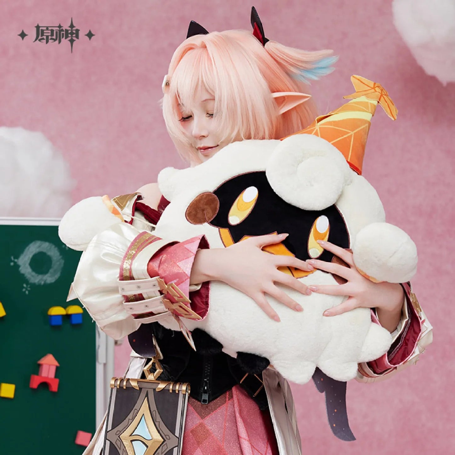 [OFFICIAL] Genshin Impact Linnea Lumi Plush Throw Pillow - Teyvat Tavern - Genshin Impact & Honkai Star Rail & 3Z Merch