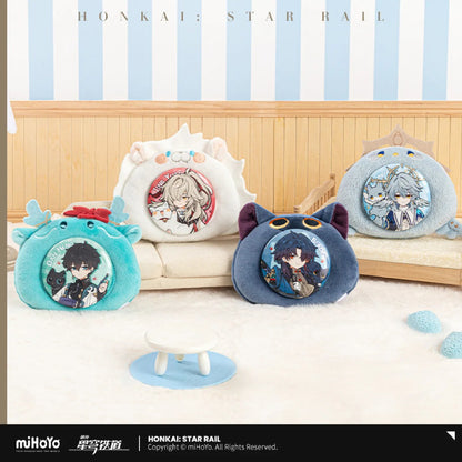 [OFFICIAL] Honkai Star Rail Boys Dormitory Chibi Series Plush Badge - Teyvat Tavern - Genshin Impact & Honkai Star Rail & 3Z Merch